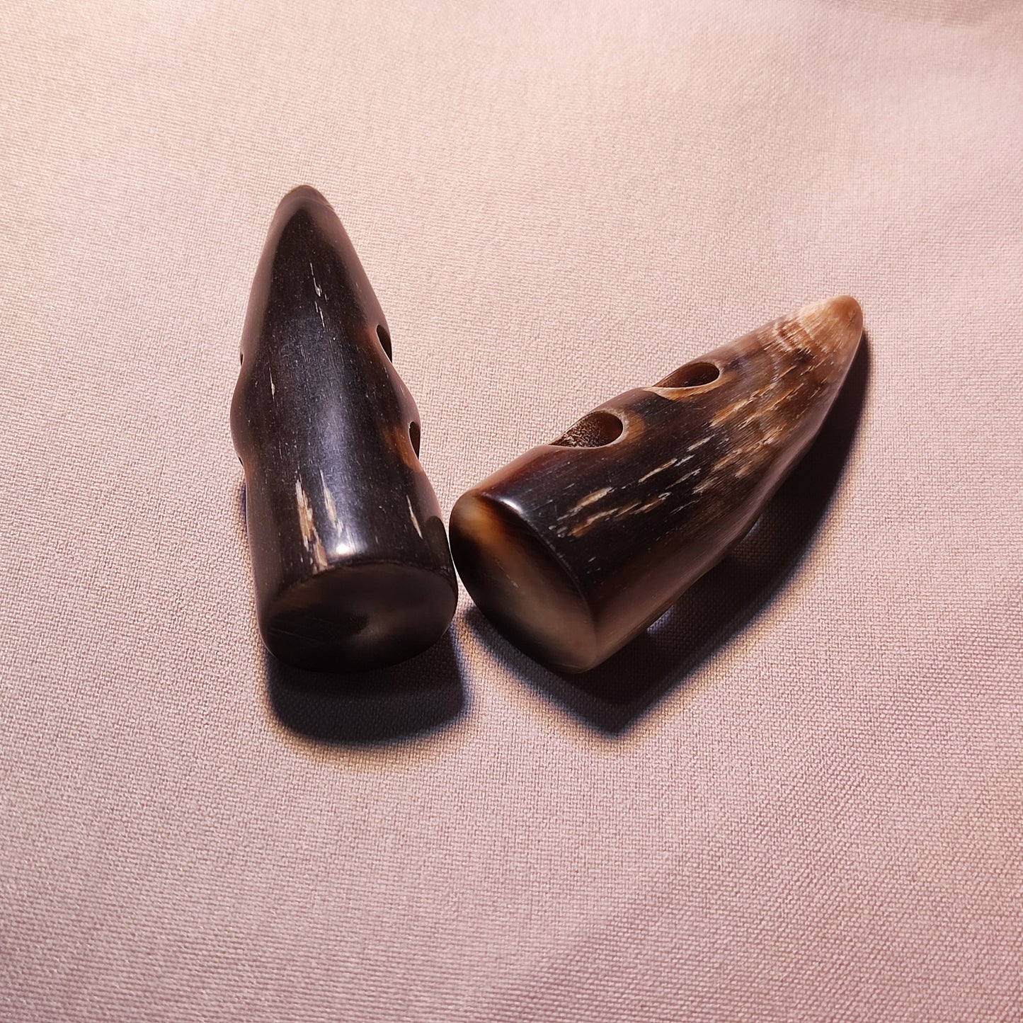 Natural Horn Toggle Buttons – Brown Tones – 30mm (1 3/16") / 50mm (2") – Coat & Jacket Toggle – Pack of 50(B1413)