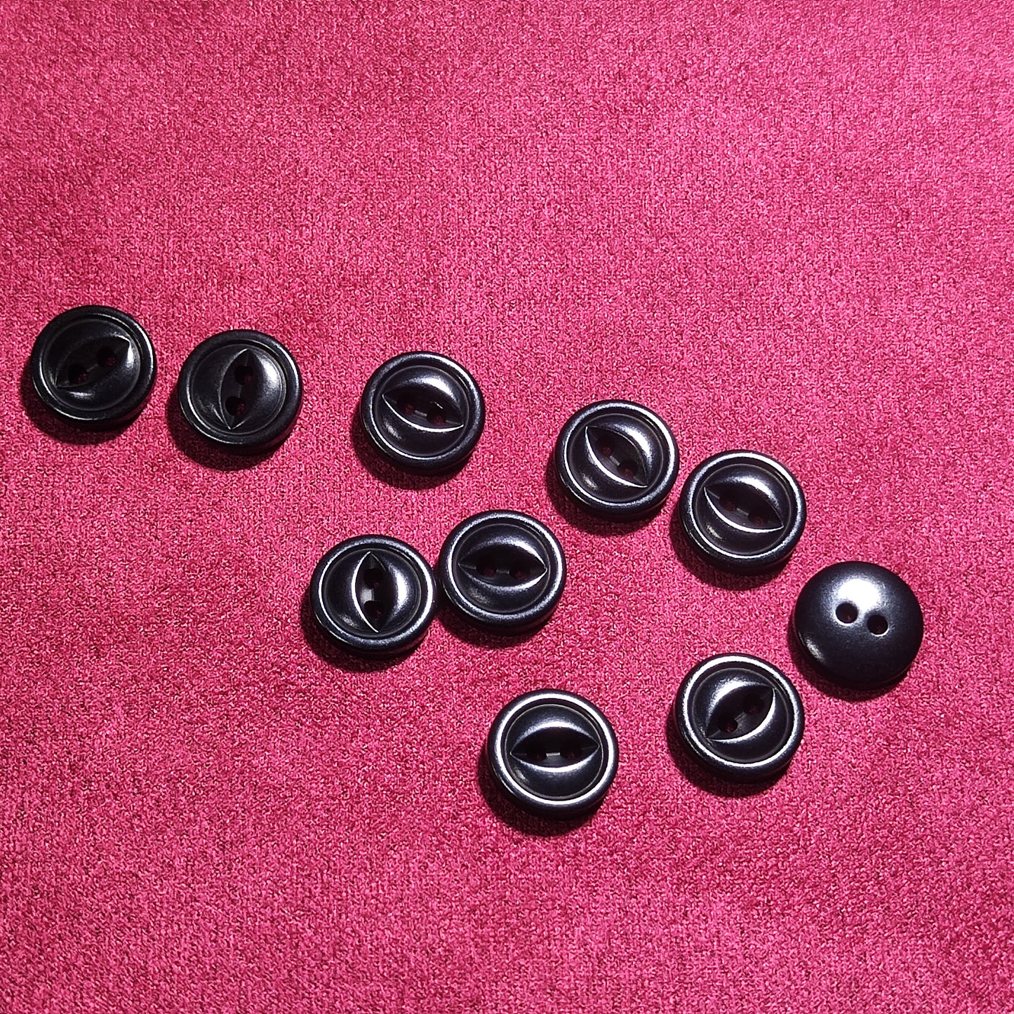 Jet Black Corozo Buttons - Fish Eye Design - 11.5mm, 15mm, 18mm, 20mm - Pack of 50(B526)
