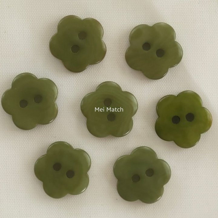 Olive Green Flower Corozo Buttons-Burnt Rim - 2 Hole - 11.5mm, 12.5mm, 15mm, 18mm, 20mm - Pack of 50(B1343)