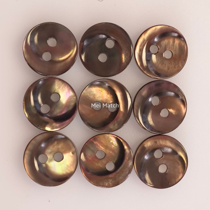 Smoky Black Mother of Pearl Buttons - Crescent Pattern - 2 Hole - 11.5mm - Pack of 50(B1949)