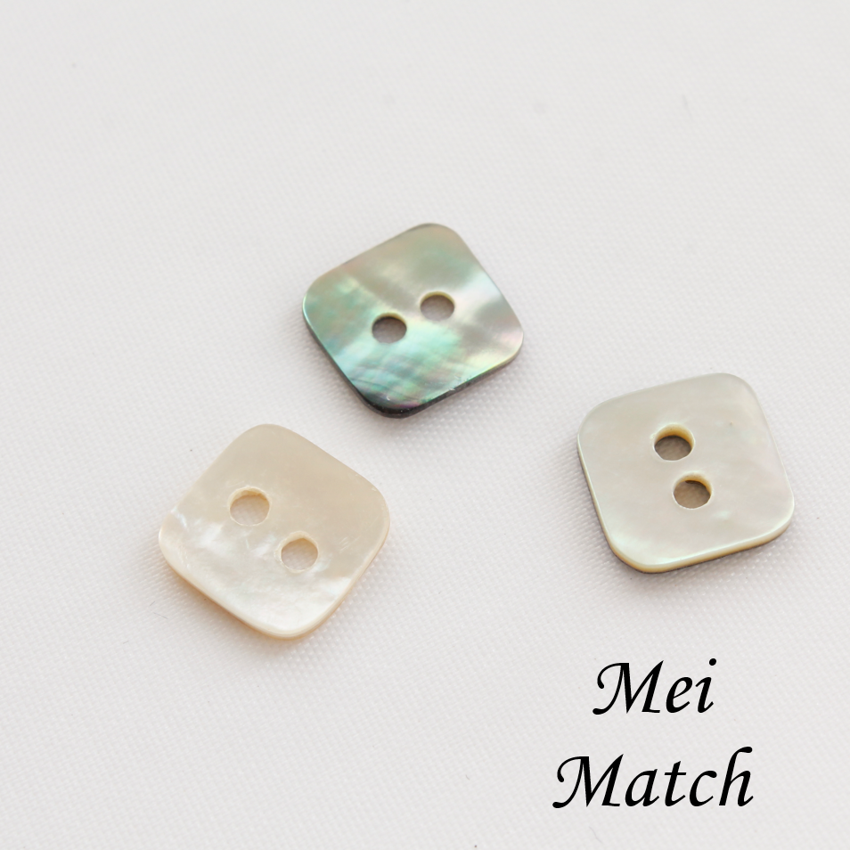 Square Mother of Pearl Shell Buttons – 2-Hole – 11.5mm / 12.5mm – Pack of 50(B464)