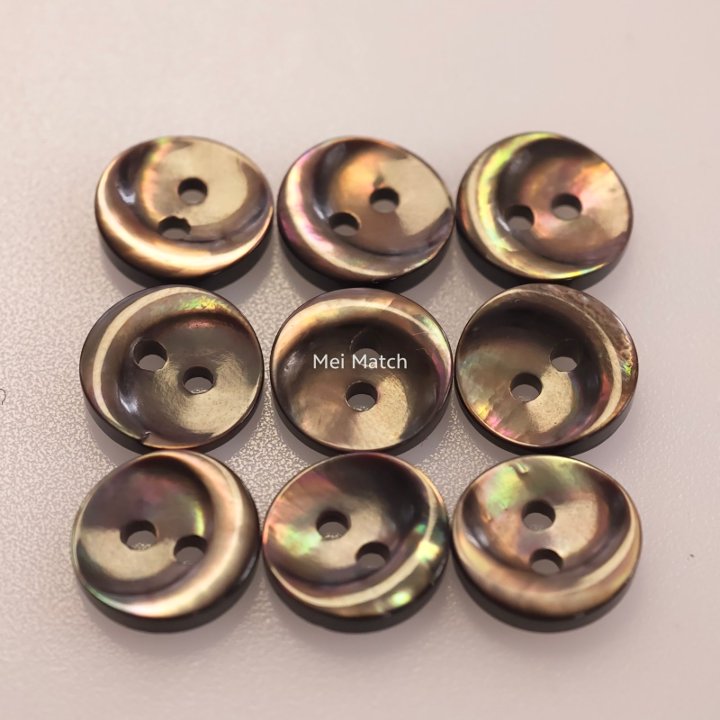 Smoky Black Mother of Pearl Buttons - Crescent Pattern - 2 Hole - 11.5mm - Pack of 50(B1949)